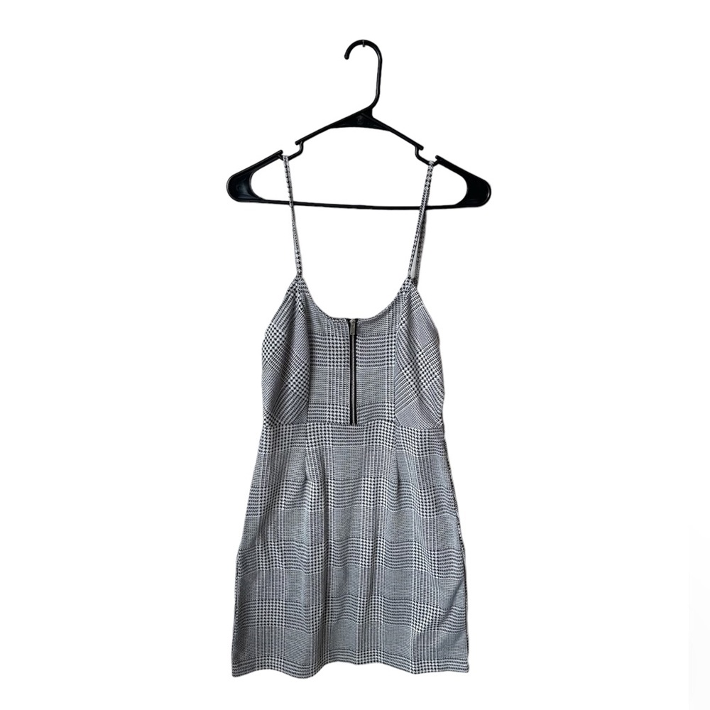 Black & White Zip Up Dress